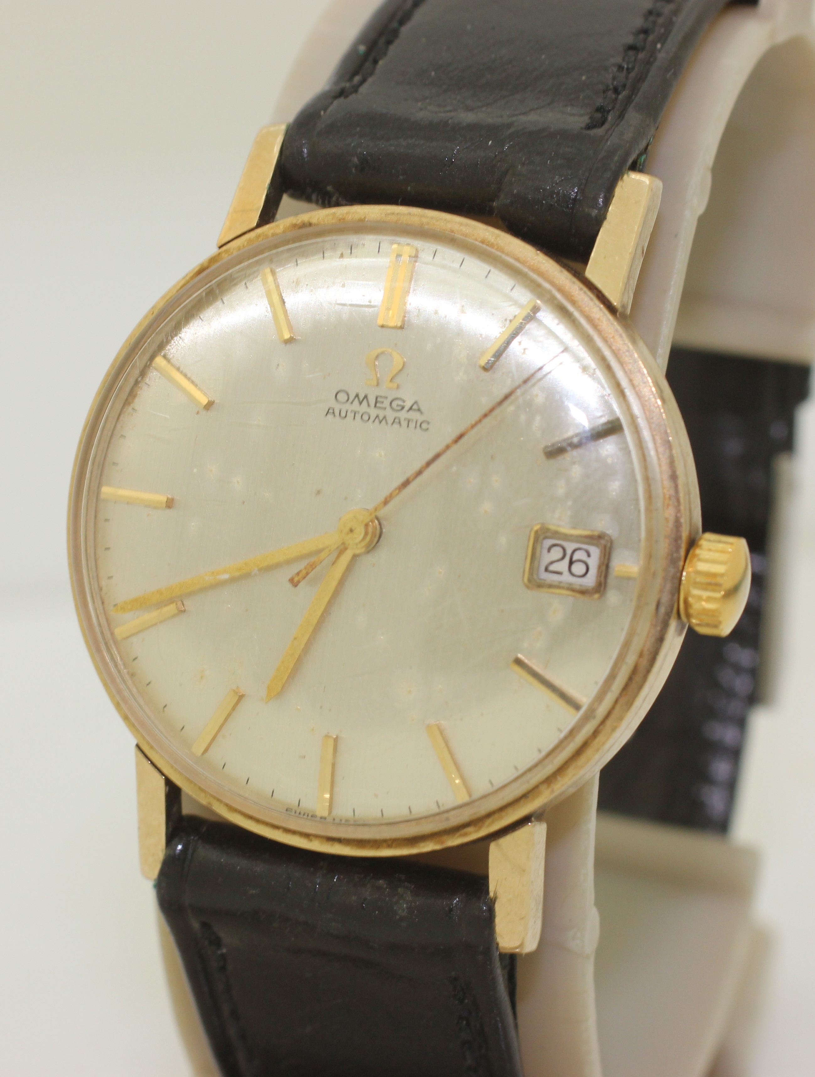 Vintage 1962 9K Solid Gold Omega Automatic - Cal. 562